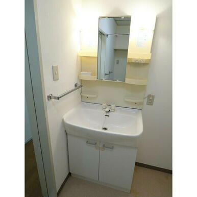 独立洗面台あり！