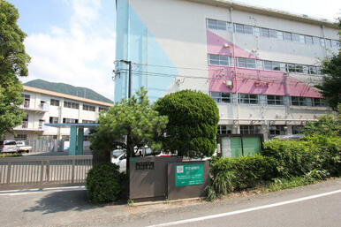 北九州市立黒畑小学校