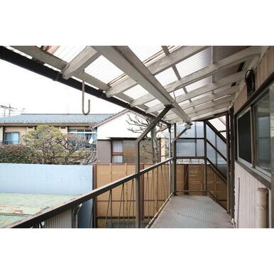 共用廊下（物干し場）