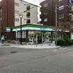 コンビニ