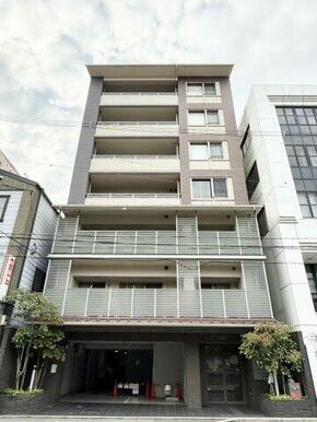 マンション外観です。（2025年12月現在）