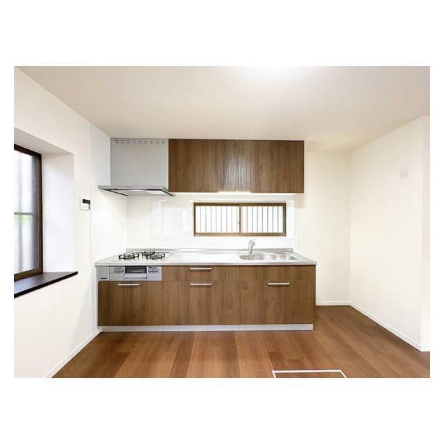 「キッチン」システムキッチン、新品交換済み