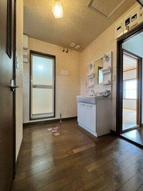 回遊動線の脱衣所です。