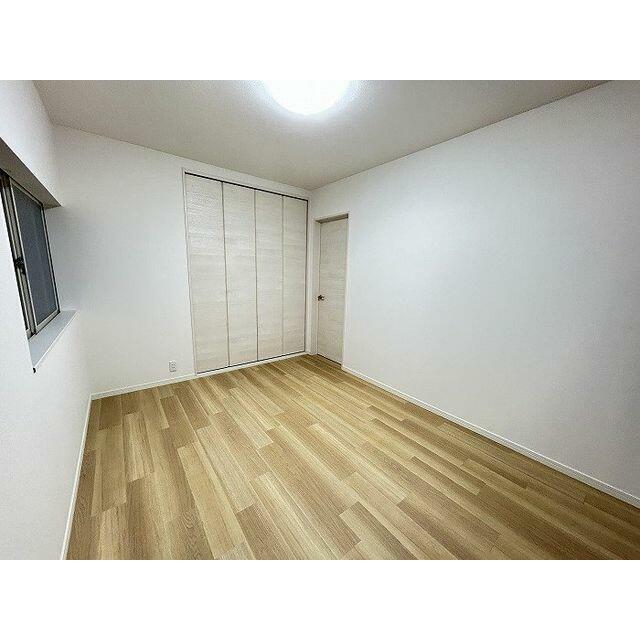 洋室約６帖バルコニー有