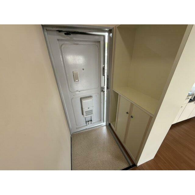 毎日通る玄関はこちらです