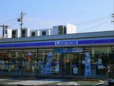 ローソン港区茶屋新田店