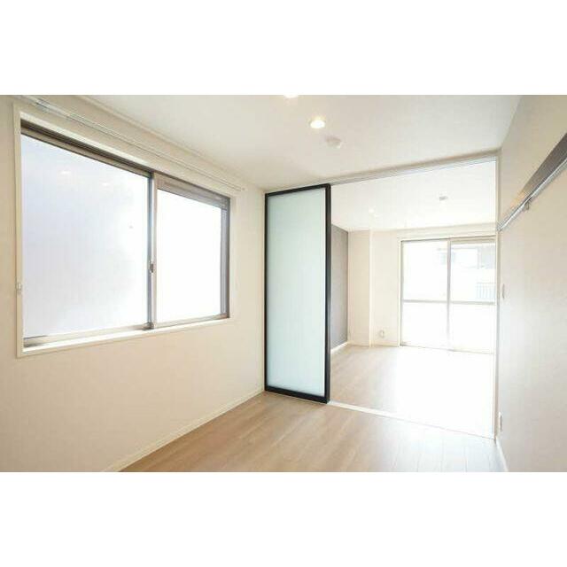 ハンガーフック付き化粧幕板がございます