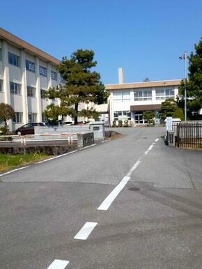 富山市立朝日小学校