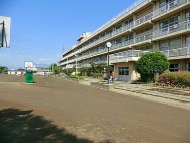 山田小学校