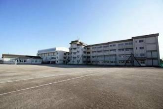 山田中学校
