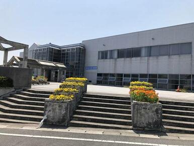 苅田町立小波瀬コミュニティセンター図書室