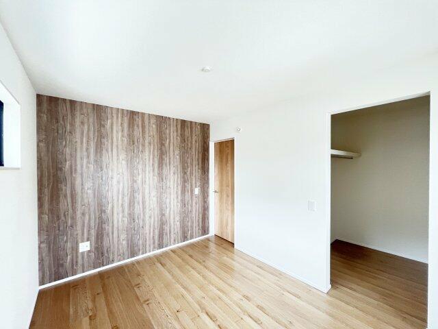 物件画像 中間市 太賀２丁目 (通谷駅) 1階建 4LDK