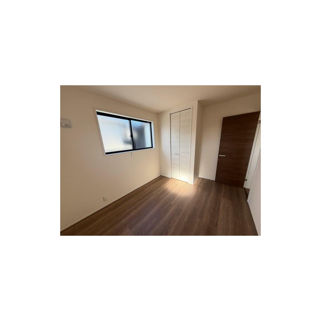 Casa 4LDK em Iwakura — foto 3 de 14