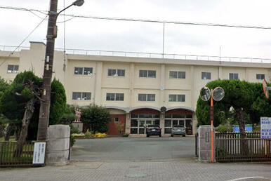 舞阪中学校