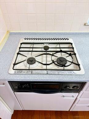 「キッチン」コンロを新品に交換しました