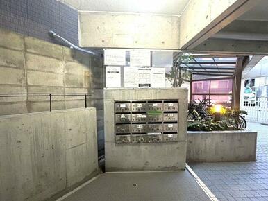 共用ポストです