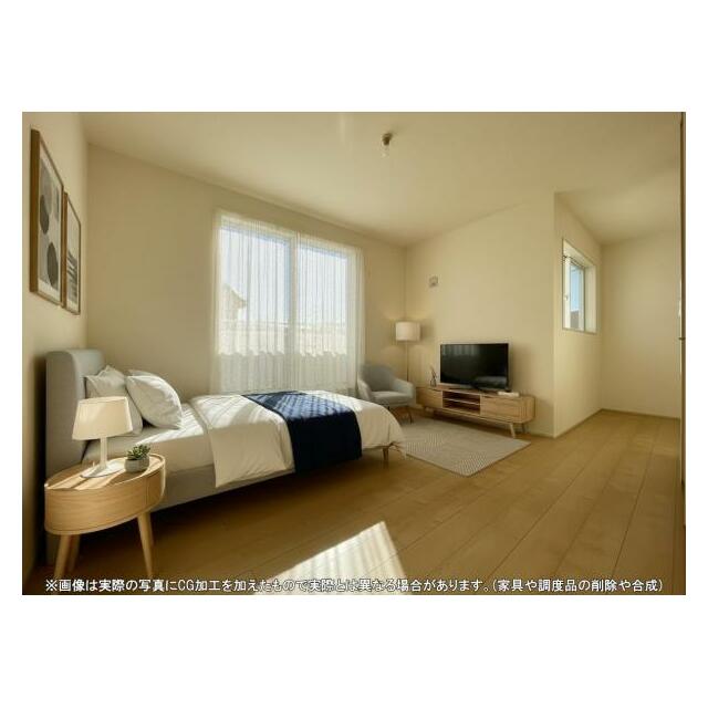 お部屋からバルコニーに出られるので洗濯物や布団などをすぐ干せ取込みも楽にできます！