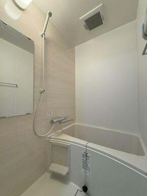 ※別号室の参考写真です。