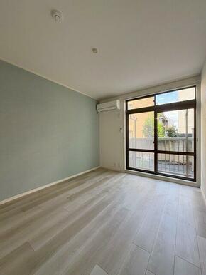 ※別号室の参考写真です。