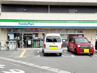 ファミリーマート魚住四丁目店