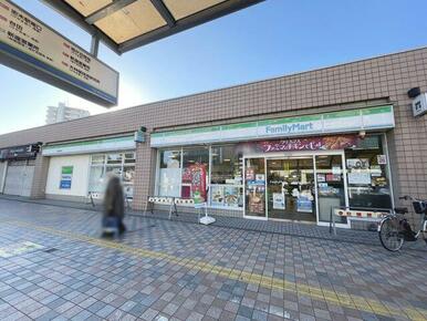 ファミリーマート 清瀬駅前店