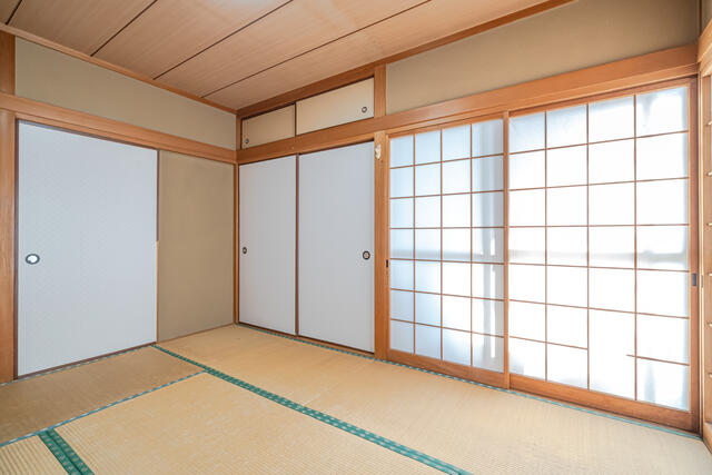 物件画像 北九州市小倉北区 大畠３丁目 (旦過駅) 3階建 6SLDK