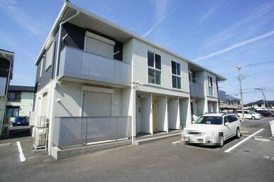 積水ハウス施工の賃貸住宅『シャーメゾン』全室角部屋・駐車場２台付です◎