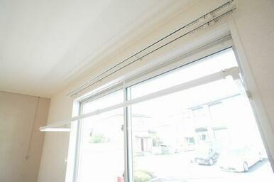 【フレクリーン】部屋干しに便利な室内物干付きで雨の日や外出時も安心して洗濯物が干せます◎使わないと…