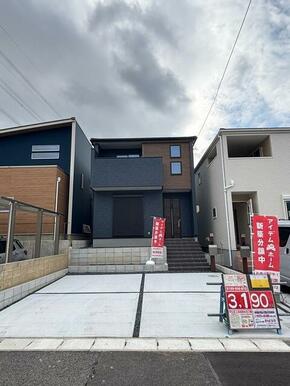 日を重ねるごとにこの佇まいに愛着が湧いてきそう（2号棟）