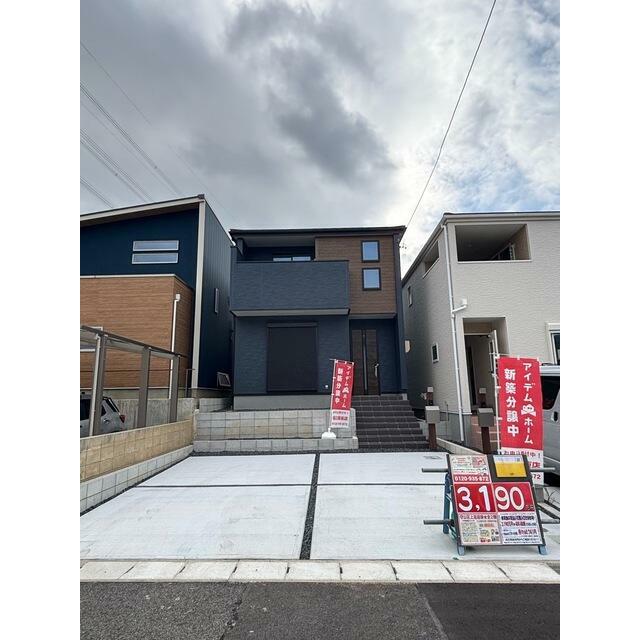 日を重ねるごとにこの佇まいに愛着が湧いてきそう（2号棟）