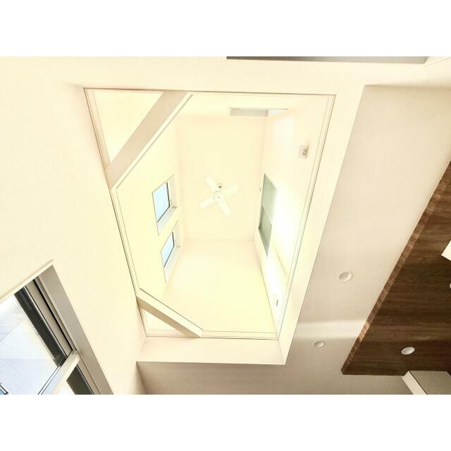 リビング上部吹抜