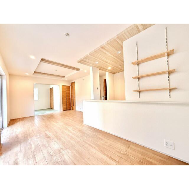 リビングダイニング