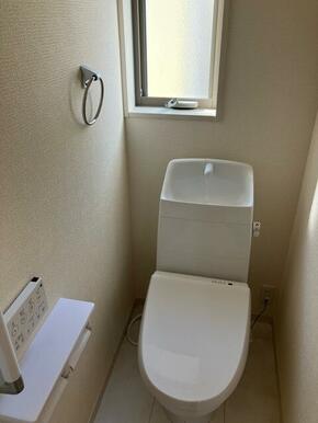 見落としなしで隅々チェック。トイレは家を映す鑑となります。（1号棟）