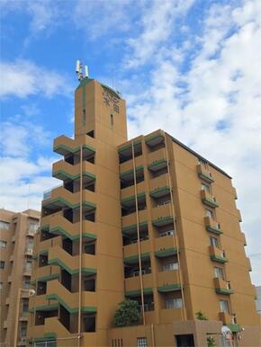 マンション外観です。