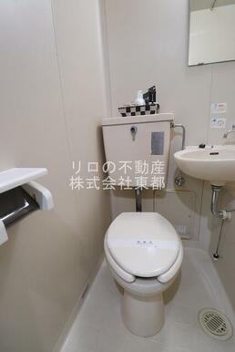 清潔感のある洋式トイレです♪