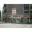 コンビニ