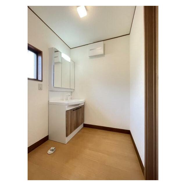 身支度・洗濯・お風呂と毎日大活躍の洗面スペース！