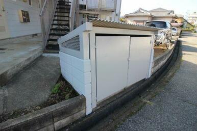 入居者専用のごみ集積所