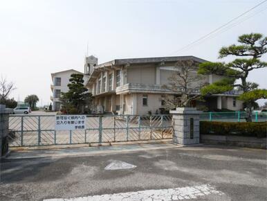 佐賀市立中川副小学校