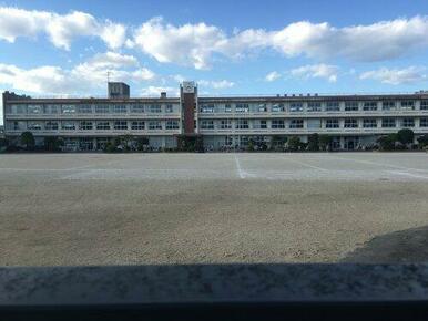 岩瀬小学校