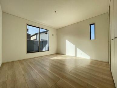 2階にはお部屋が3部屋！全部屋に収納が付いています＾＾