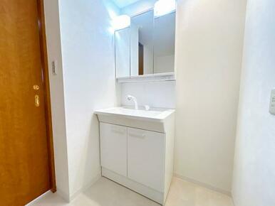 新品交換済み洗面台