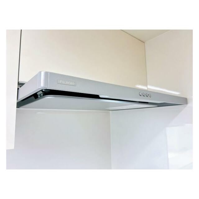 新品交換済みレンジフード