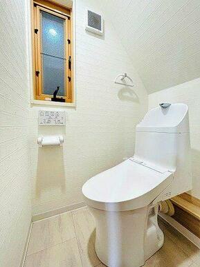 「トイレ」ウォシュレット付きトイレに新品交換済みです。