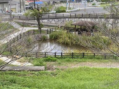 公園まで徒歩２分