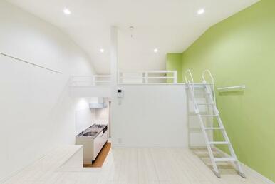 ロフト付きデザイナーズ