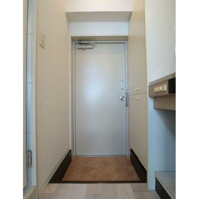 玄関 ※同物件・同仕様画像