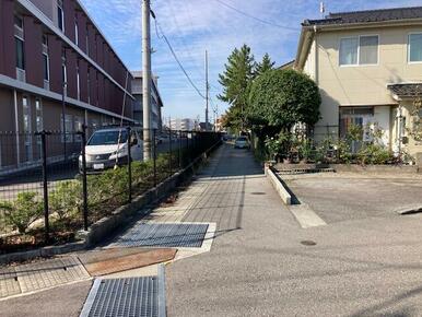 ２項道路は入り口。