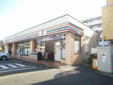 セブンイレブン横浜新吉田東1丁目店