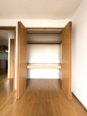 収納を開けるたびワクワクが広がる